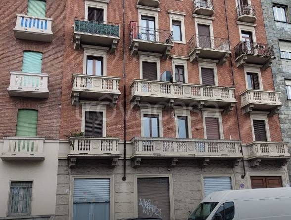 appartamento in vendita a Torino in zona Parella