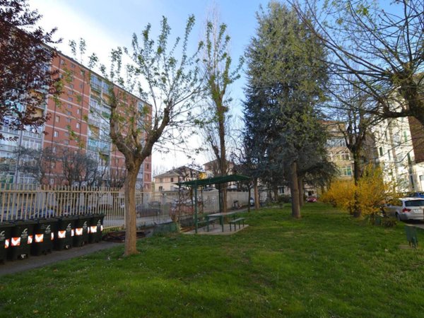 appartamento in vendita a Torino in zona Mirafiori Nord