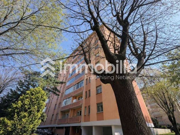 appartamento in vendita a Torino in zona Mirafiori Sud