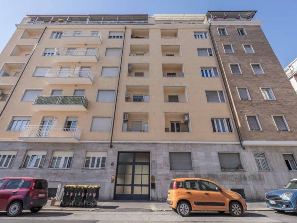 appartamento in vendita a Torino in zona Lingotto