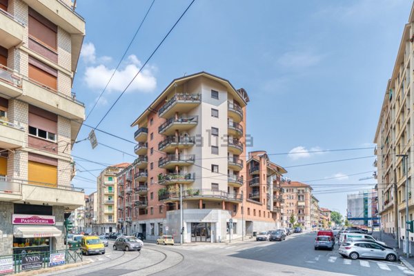 appartamento in vendita a Torino in zona Aurora