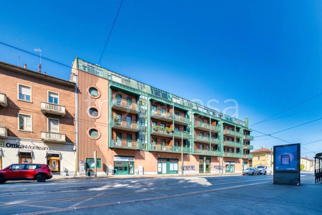 appartamento in vendita a Torino in zona Rosa