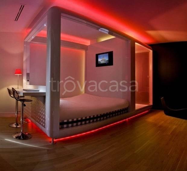 negozio in vendita a Torino in zona Aurora