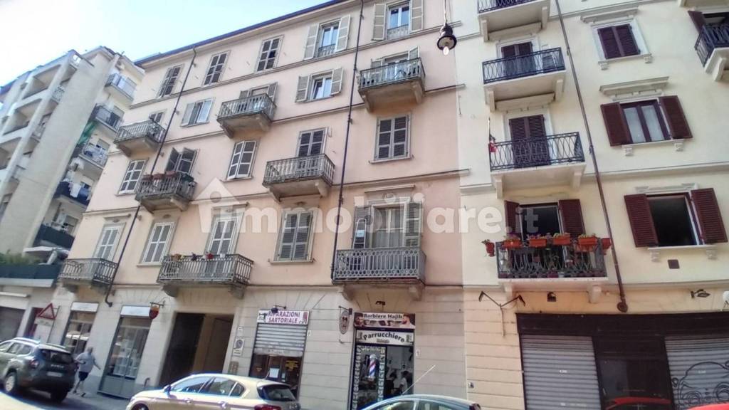 negozio in vendita a Torino in zona San Salvario