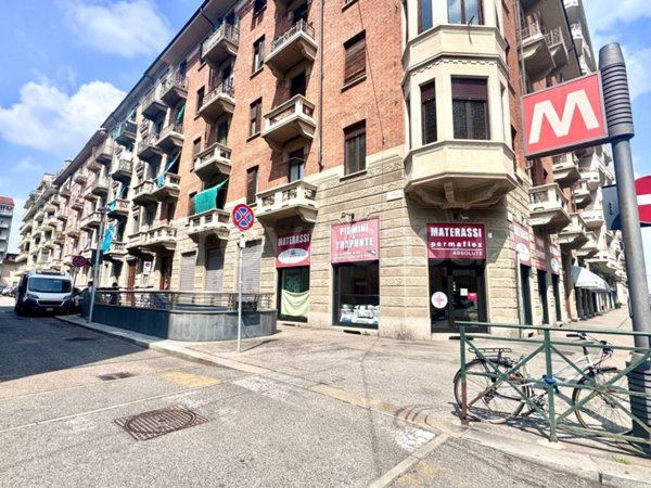 appartamento in vendita a Torino in zona Lingotto