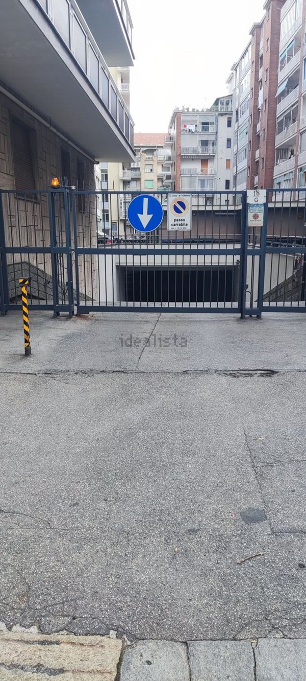 locale di sgombero in vendita a Torino in zona Millefonti