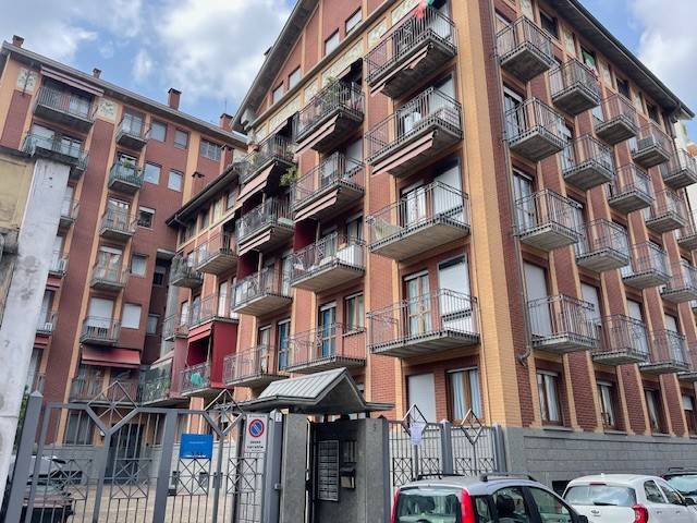 appartamento in vendita a Torino in zona Borgo San Paolo