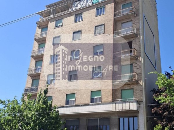 appartamento in vendita a Torino in zona Aurora