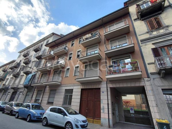 appartamento in vendita a Torino in zona Aurora