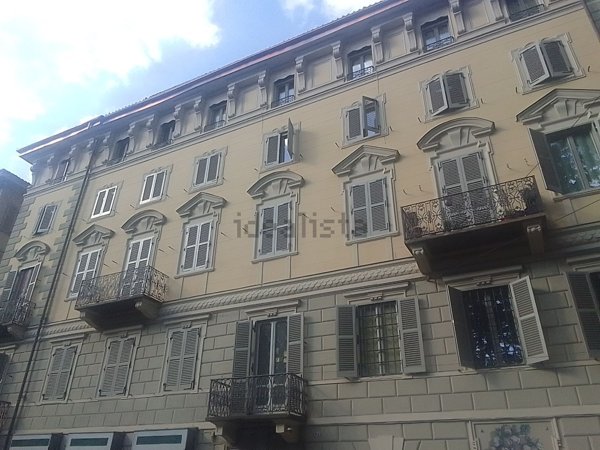 appartamento in vendita a Torino in zona Aurora