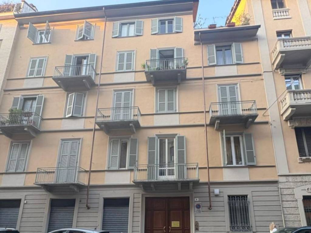 appartamento in vendita a Torino in zona Crocetta