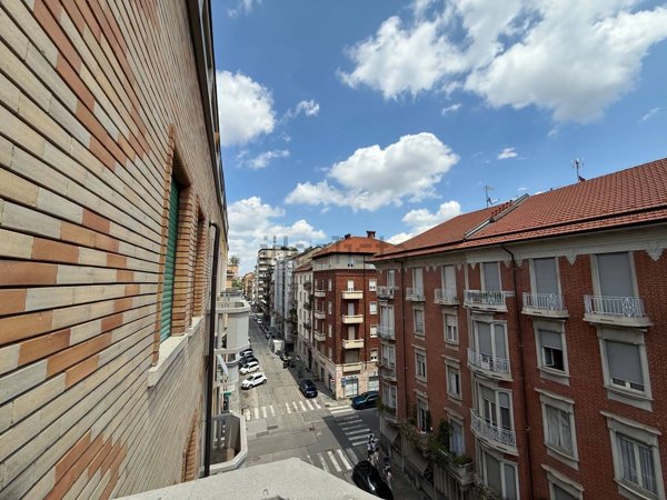 appartamento in vendita a Torino in zona Crocetta