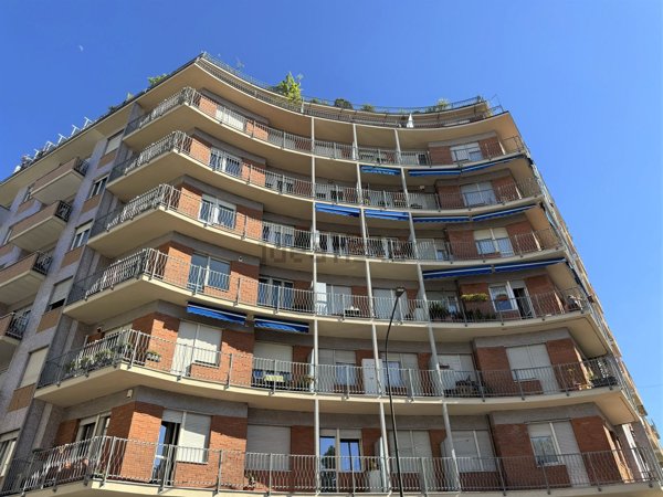 appartamento in vendita a Torino in zona Parella