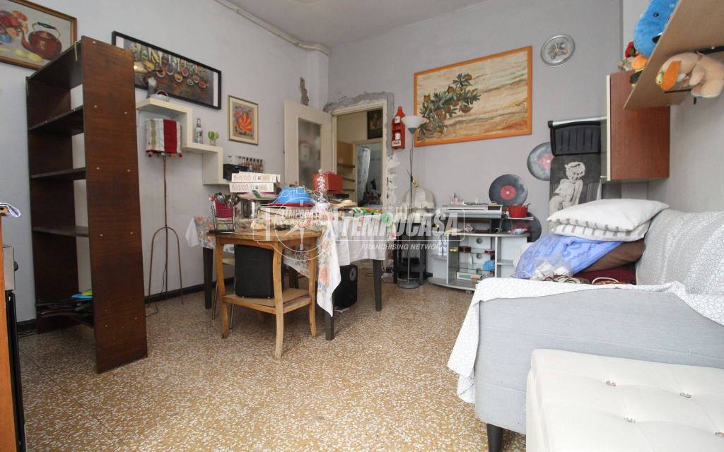 appartamento in vendita a Torino in zona Borgata Vittoria