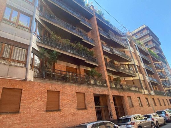 appartamento in vendita a Torino in zona Crocetta