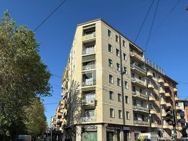 appartamento in vendita a Torino in zona Borgo San Paolo