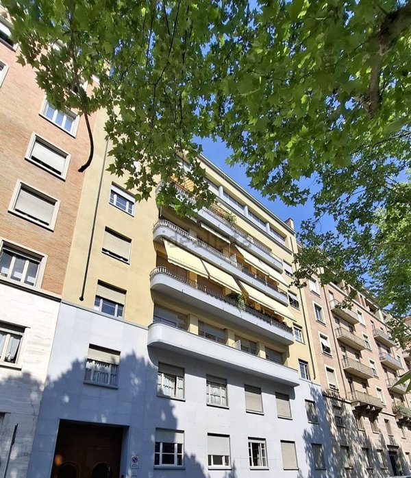 appartamento in vendita a Torino in zona Crocetta