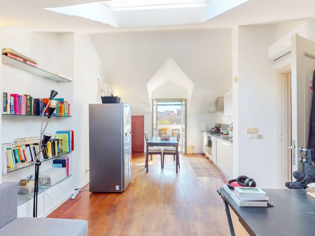 appartamento in vendita a Torino in zona Cavoretto