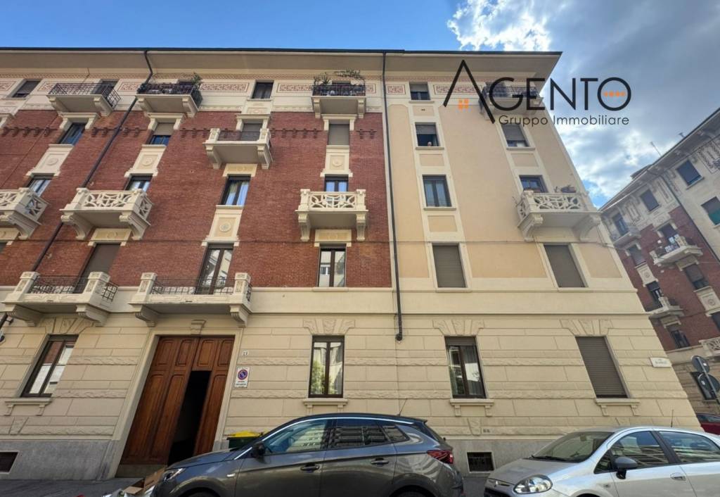 appartamento in vendita a Torino in zona Campidoglio