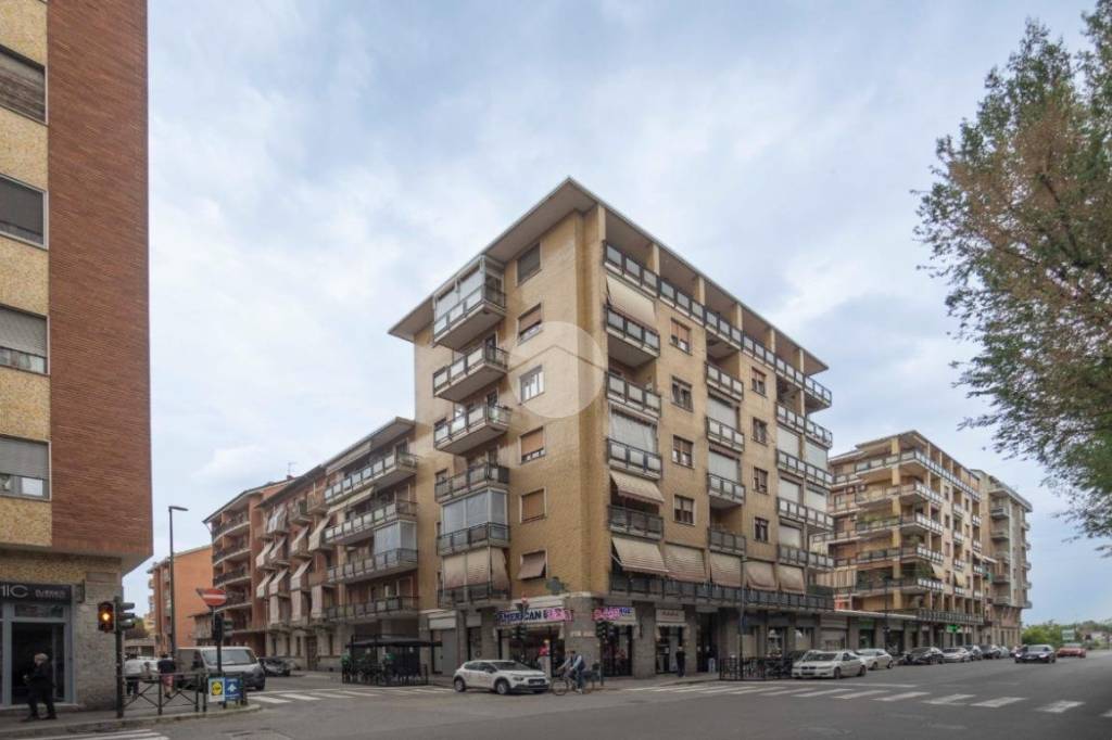 appartamento in vendita a Torino in zona Borgata Vittoria