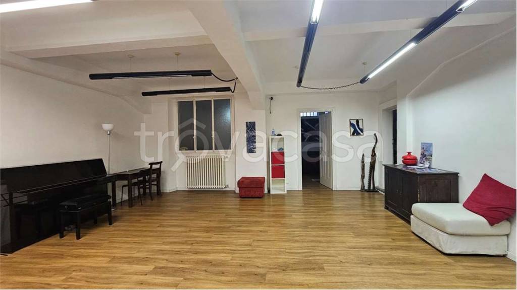 negozio in vendita a Torino in zona Centro Storico