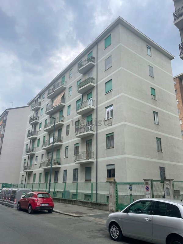 appartamento in vendita a Torino in zona Borgata Vittoria