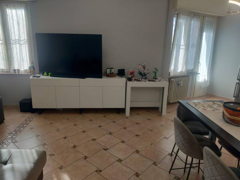 appartamento in vendita a Torino in zona Falchera