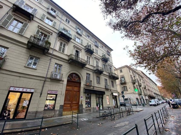 appartamento in vendita a Torino in zona Centro Storico