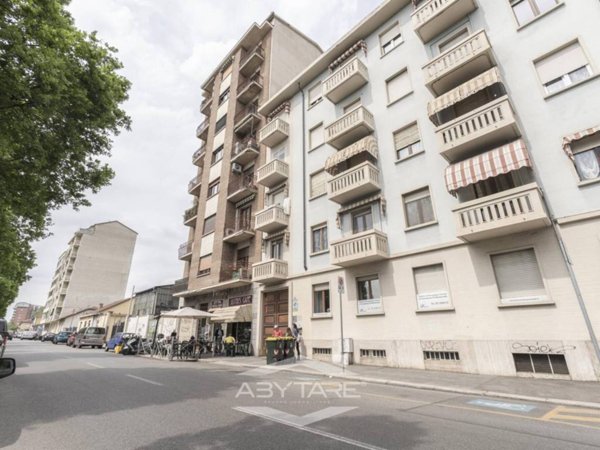 appartamento in vendita a Torino in zona Borgo San Paolo