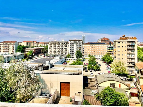appartamento in vendita a Torino in zona Borgo San Paolo