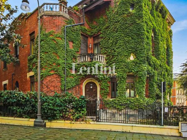 casa indipendente in vendita a Torino in zona Gran Madre