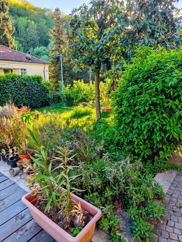 casa indipendente in vendita a Torino in zona Mongreno