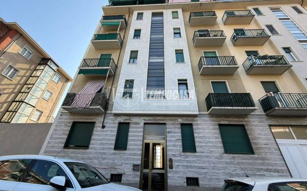 appartamento in vendita a Torino in zona Borgata Vittoria