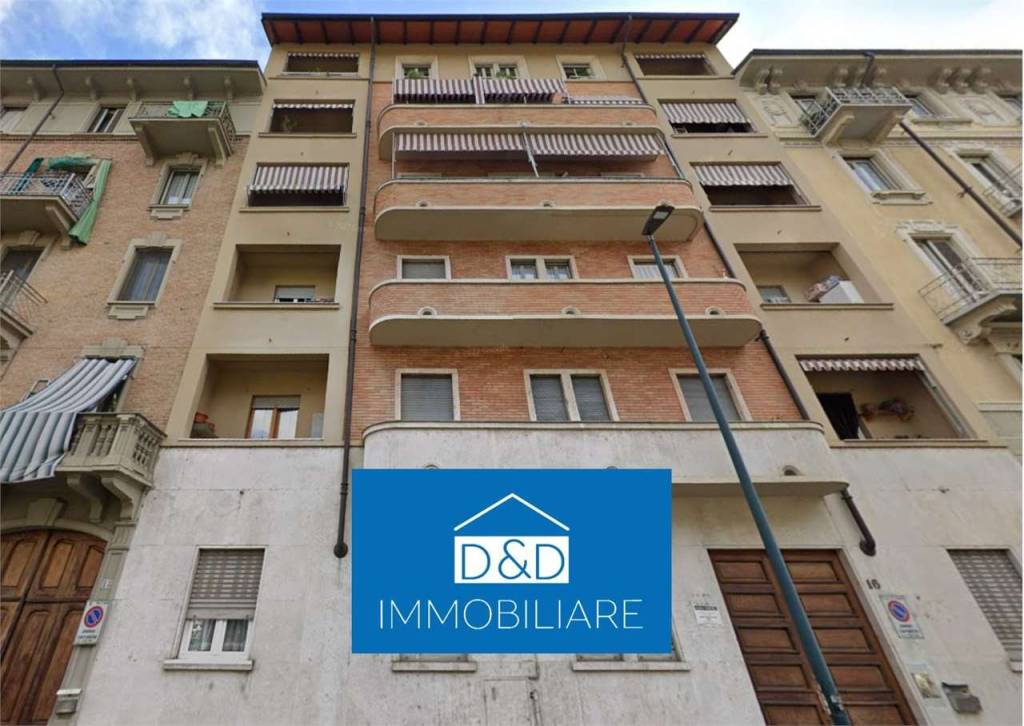 appartamento in vendita a Torino in zona Borgata Vittoria