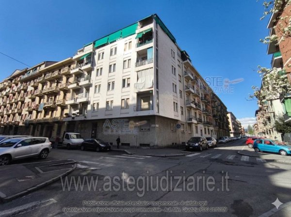 appartamento in vendita a Torino in zona Barriera di Milano