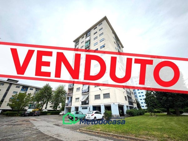 appartamento in vendita a Torino in zona Falchera