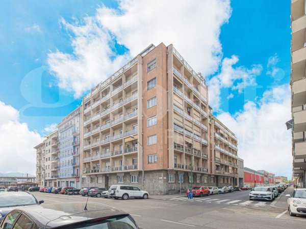 appartamento in vendita a Torino in zona Lingotto