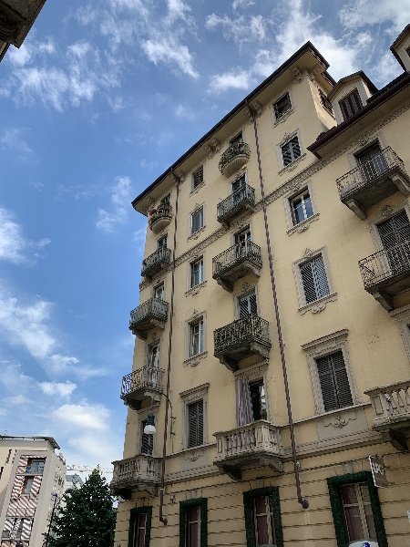 appartamento in vendita a Torino in zona Cenisia