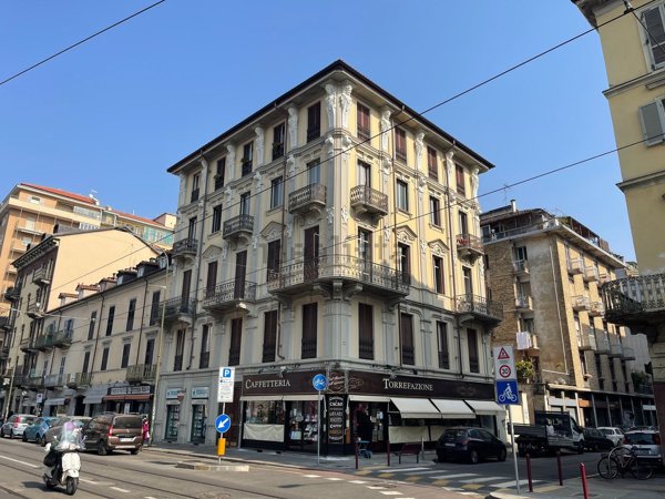appartamento in vendita a Torino in zona San Salvario