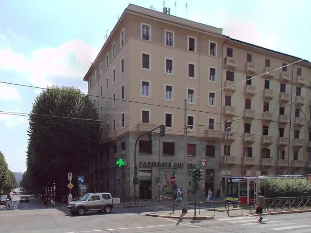 appartamento in vendita a Torino in zona Aurora