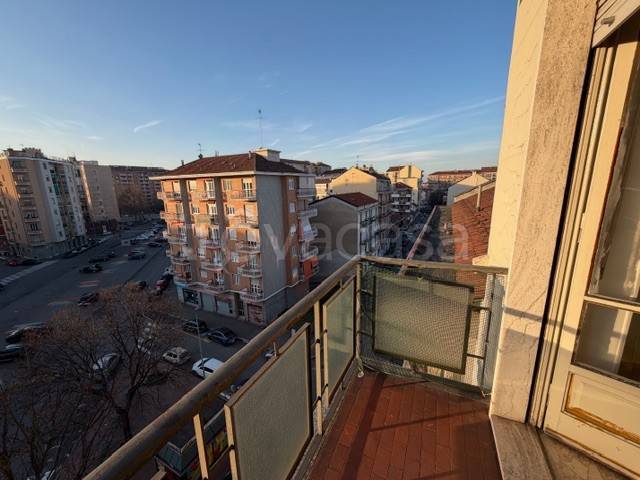 appartamento in vendita a Torino in zona Rebaudengo
