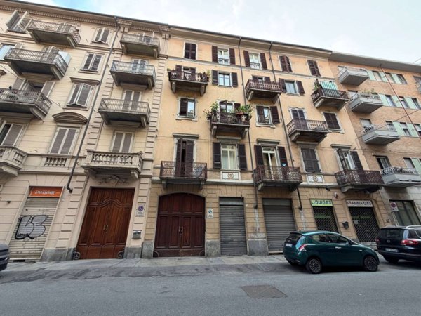 appartamento in vendita a Torino in zona Crocetta