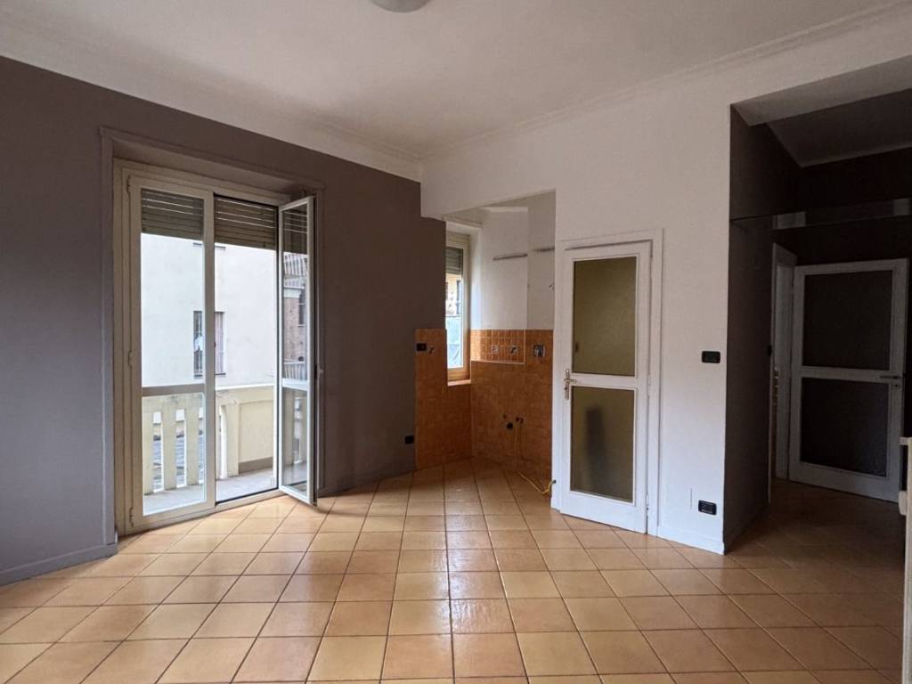 appartamento in vendita a Torino in zona Aurora