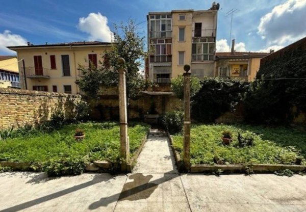 casa indipendente in vendita a Torino in zona Mirafiori Sud