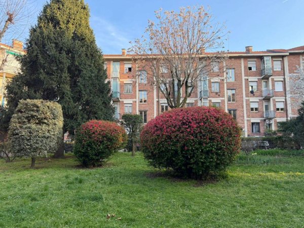 appartamento in vendita a Torino in zona Vallette