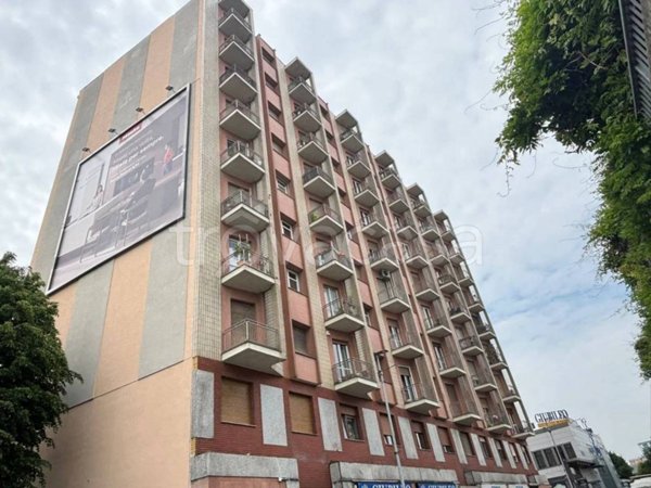 appartamento in vendita a Torino in zona Lingotto