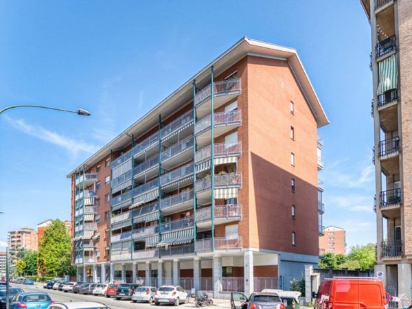appartamento in vendita a Torino in zona Mirafiori Nord