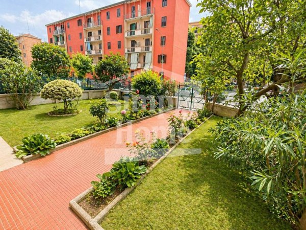appartamento in vendita a Torino in zona Aurora