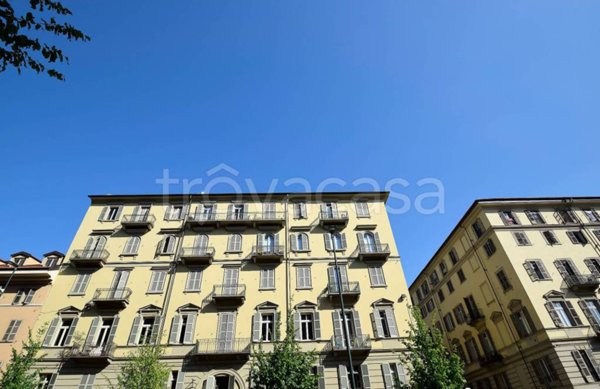 appartamento in vendita a Torino in zona Crocetta
