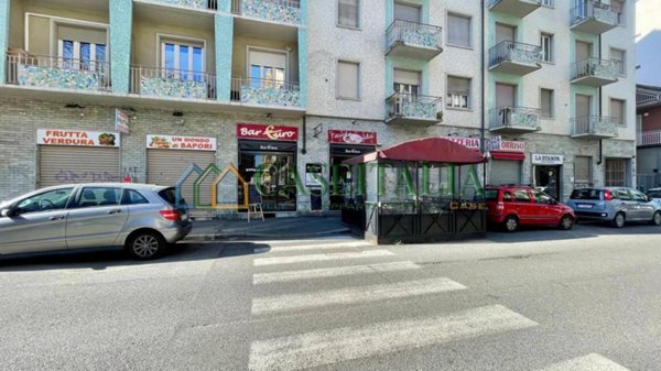negozio in vendita a Torino in zona Madonna di Campagna